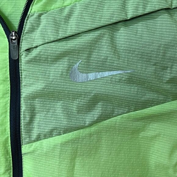 NIKE Impossibly Light Reflective Running Jacket Volt Lime Women’s Size Small - Picture 3 of 6